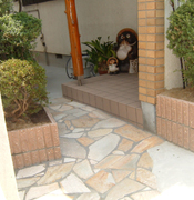 交野市K様邸　玄関ポーチ・タイル工事